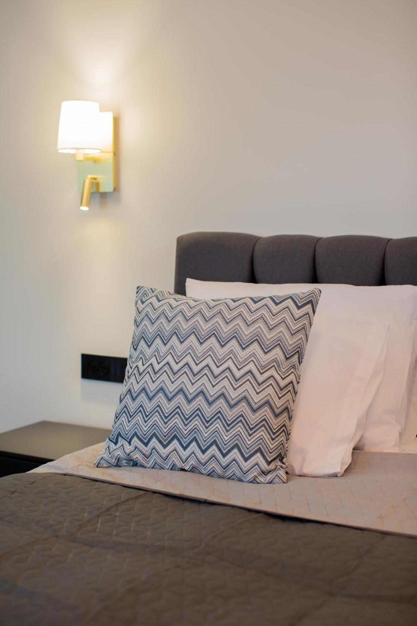 River House Boutique Hotell 4*