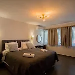 Berat River House Boutique Hotel