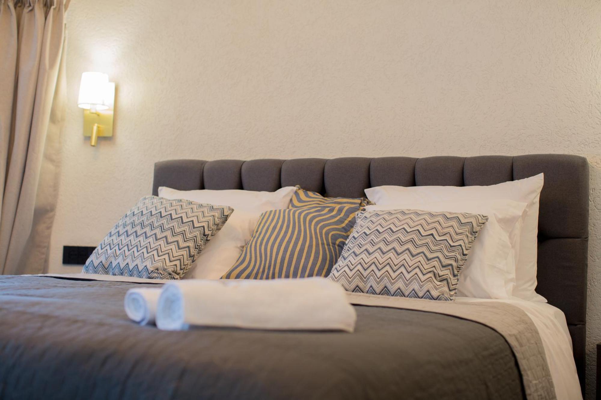River House Boutique 4*